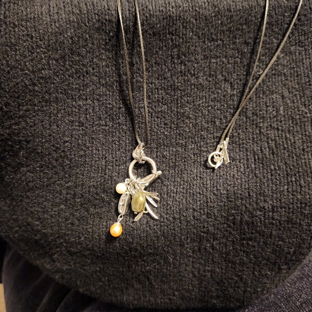 Vantel Pearls Silver and Gold Bee Necklace